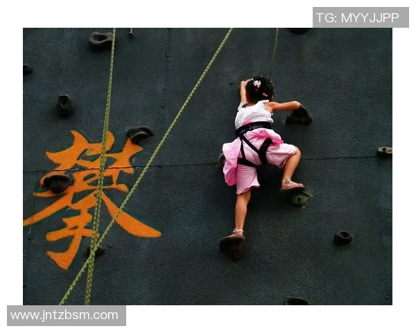 张丽的攀岩人生：在高峰之上与自我的深度对话与探索